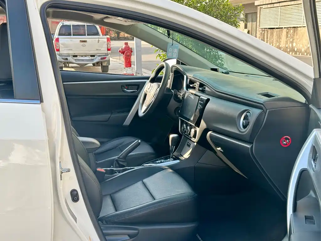 Corolla 2017 facelift 1.2T S-CVT GL-i купить на сайте DeffCars