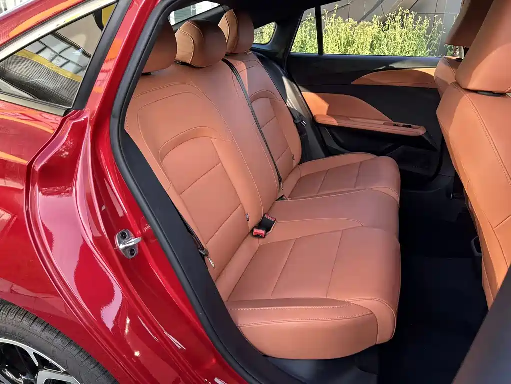 MG5 2025 300TGI Global Flagship Edition купить на сайте DeffCars