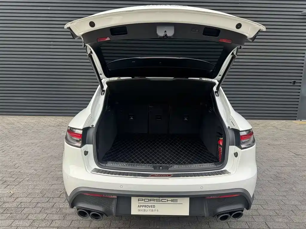 Macan 2023 Macan 2.0T купить на сайте DeffCars