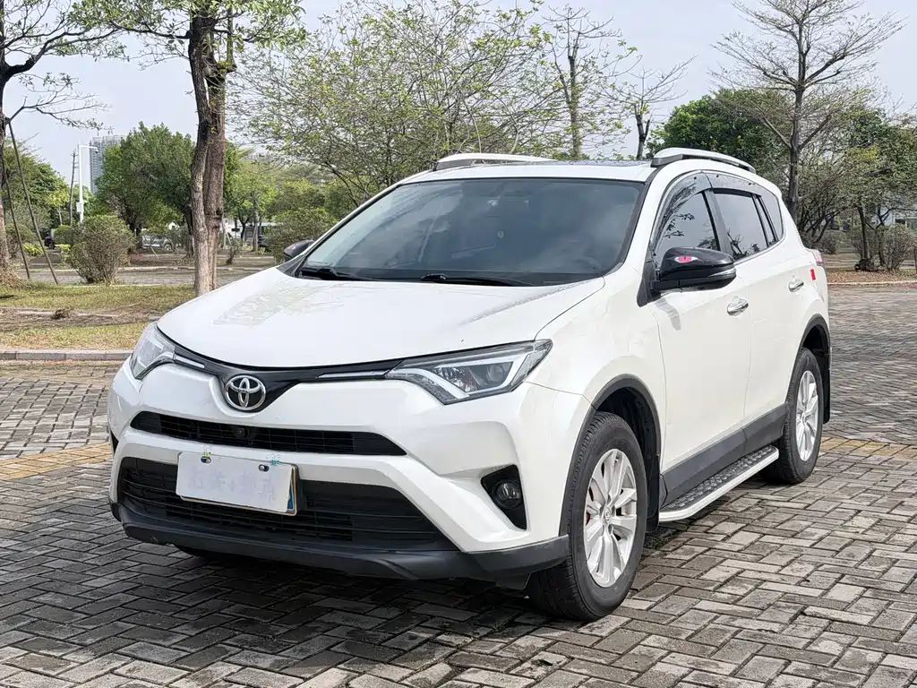 RAV4 Rongfang 2019 2.0L CVT 2WD Fashion X Limited Edition National VI купить на сайте DeffCars