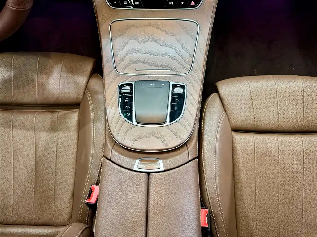 Mercedes-Benz E-Class 2022 facelift E 300 L fashionable model купить на сайте DeffCars