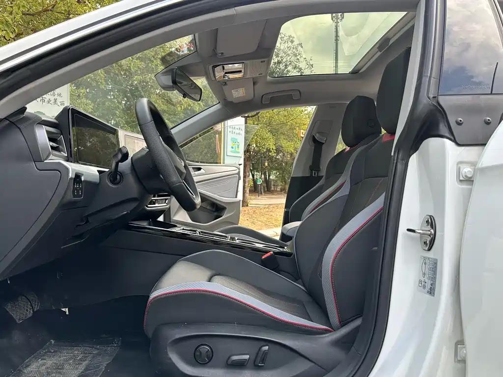 Lingdu 2025 Lingdu L 280TSI DSG Hot Edition купить на сайте DeffCars