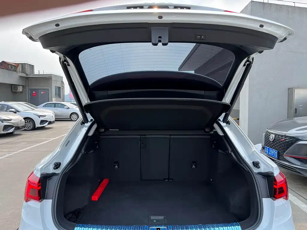Audi Q3 Sportback 2020 40 TFSI Fashion купить на сайте DeffCars