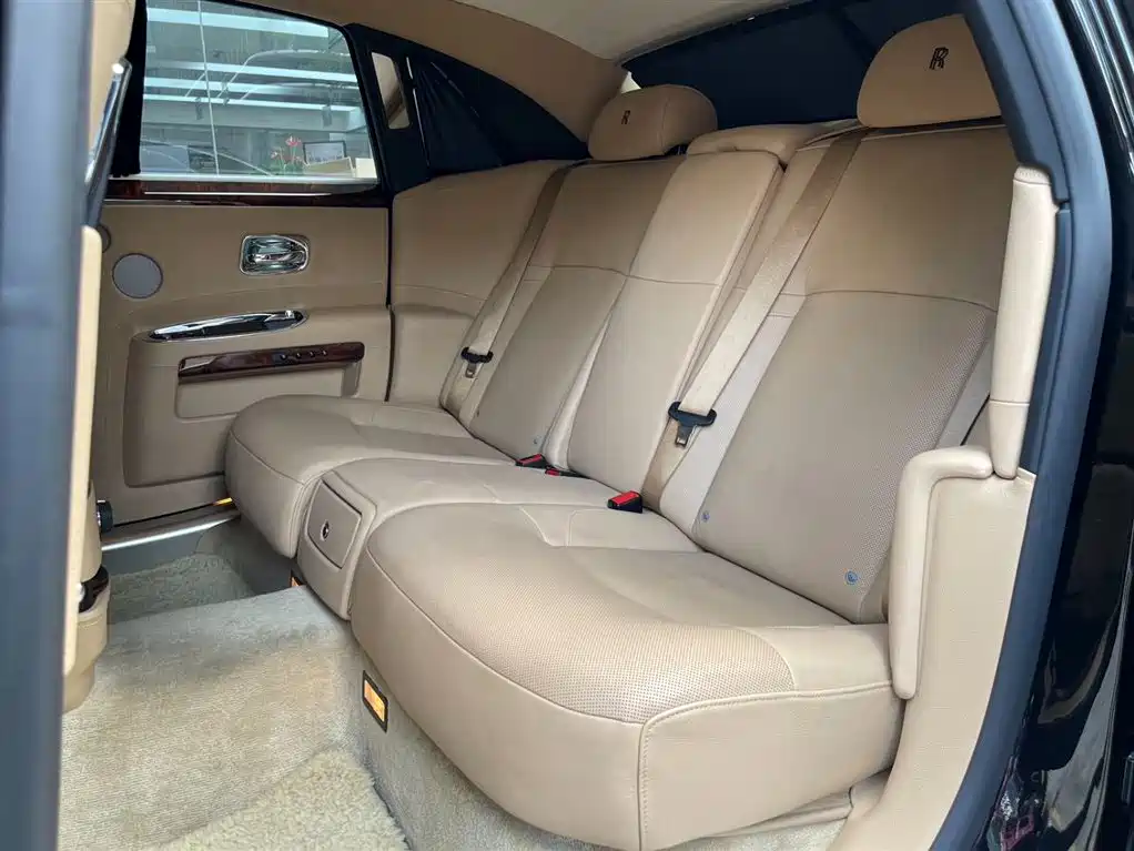 Ghost 2013 6.6T Art Deco Collection Edition купить на сайте DeffCars