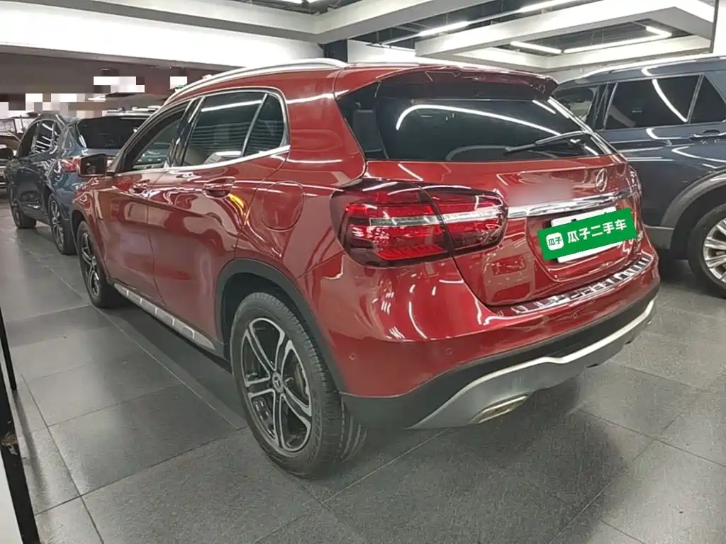 Mercedes-Benz GLA 2018 GLA 200 Fashion Model купить на сайте DeffCars