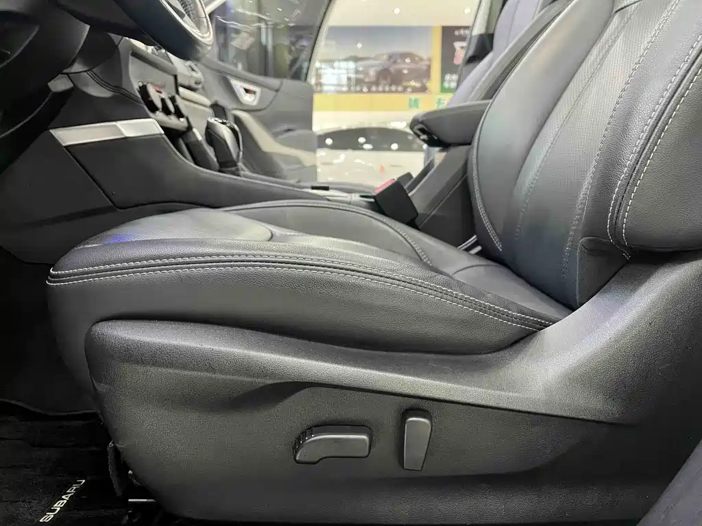 Forester 2022 2.0i AWD Deluxe Edition купить на сайте DeffCars