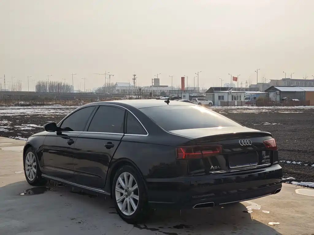 Audi A6L 2018 30th Anniversary Model TFSI Enterprising купить на сайте DeffCars