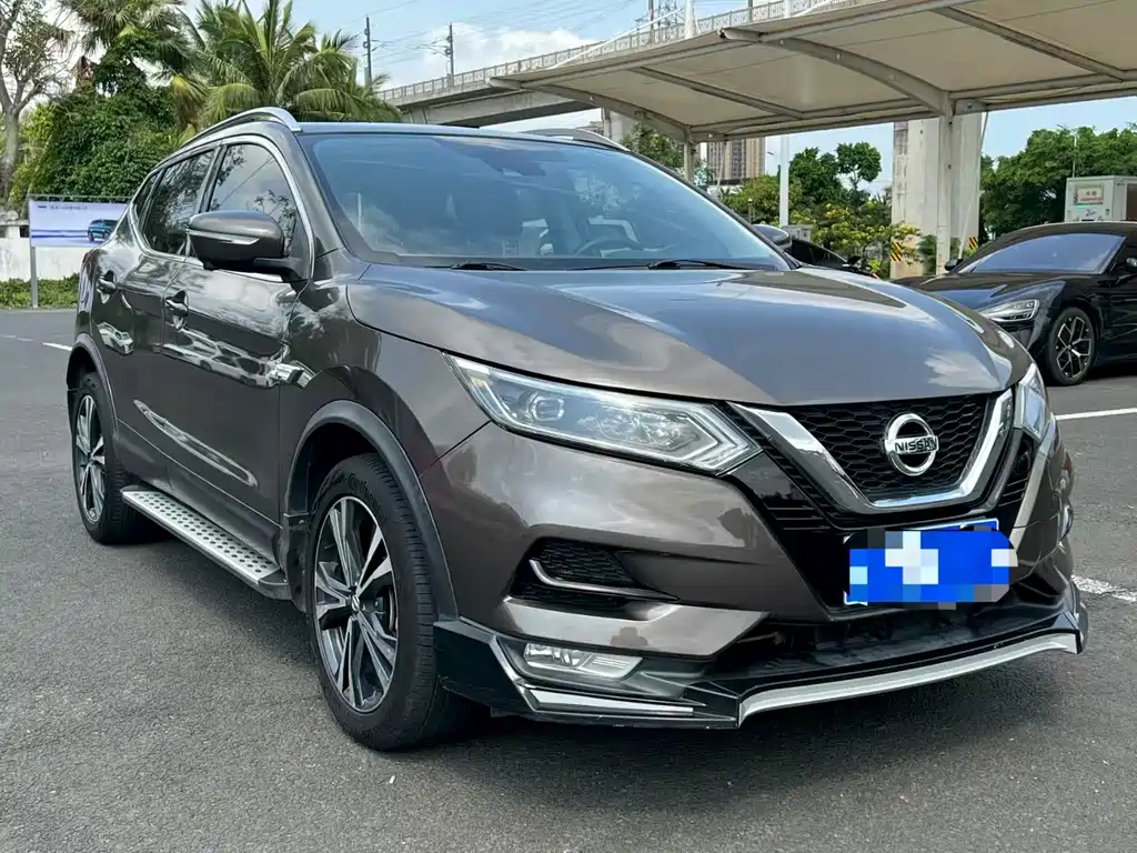 Qashqai 2019 2.0L CVT Deluxe Edition купить на сайте DeffCars