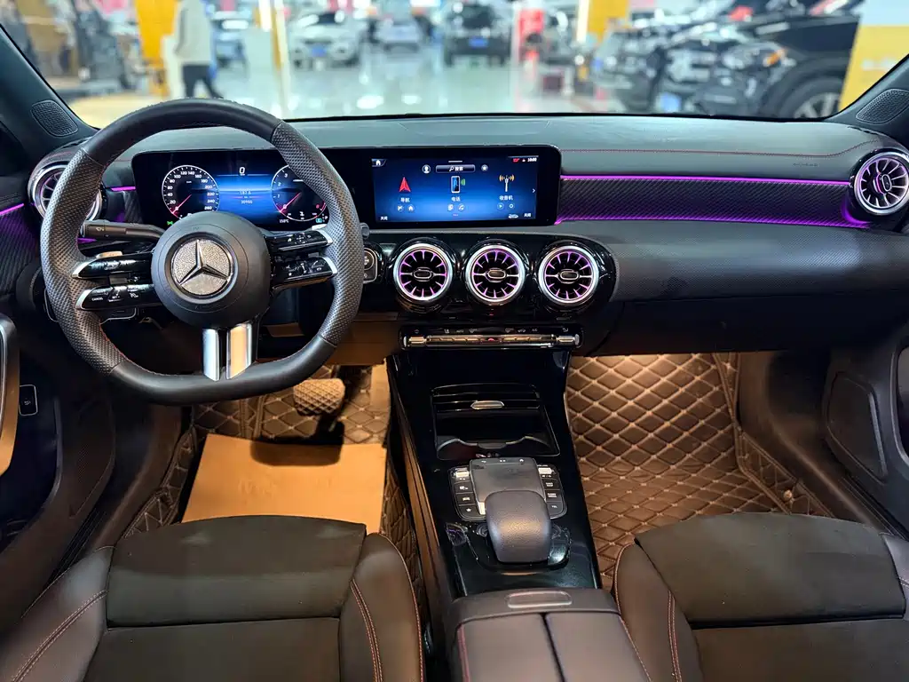 Mercedes-Benz A-Class 2023 A 200 L Fashion Model купить на сайте DeffCars