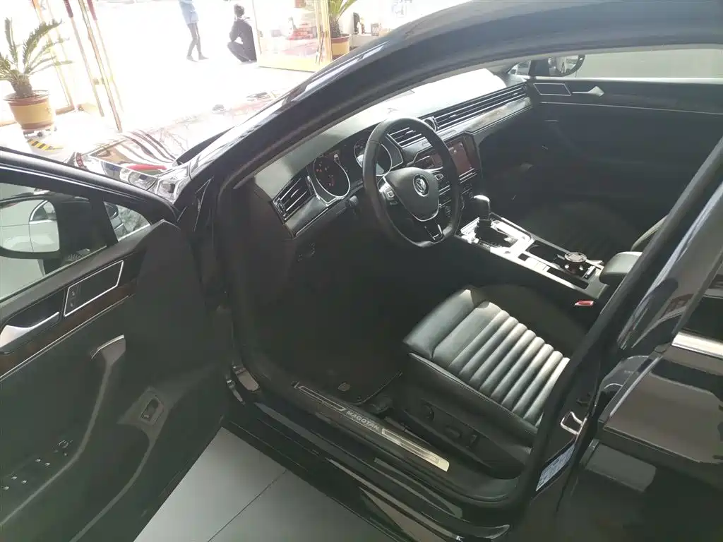 Magotan 2019 330TSI DSG luxury model National VI купить на сайте DeffCars