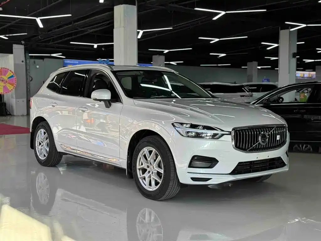 Volvo XC60 2019 T5 Four-wheel Drive Smart Edition National VI купить на сайте DeffCars