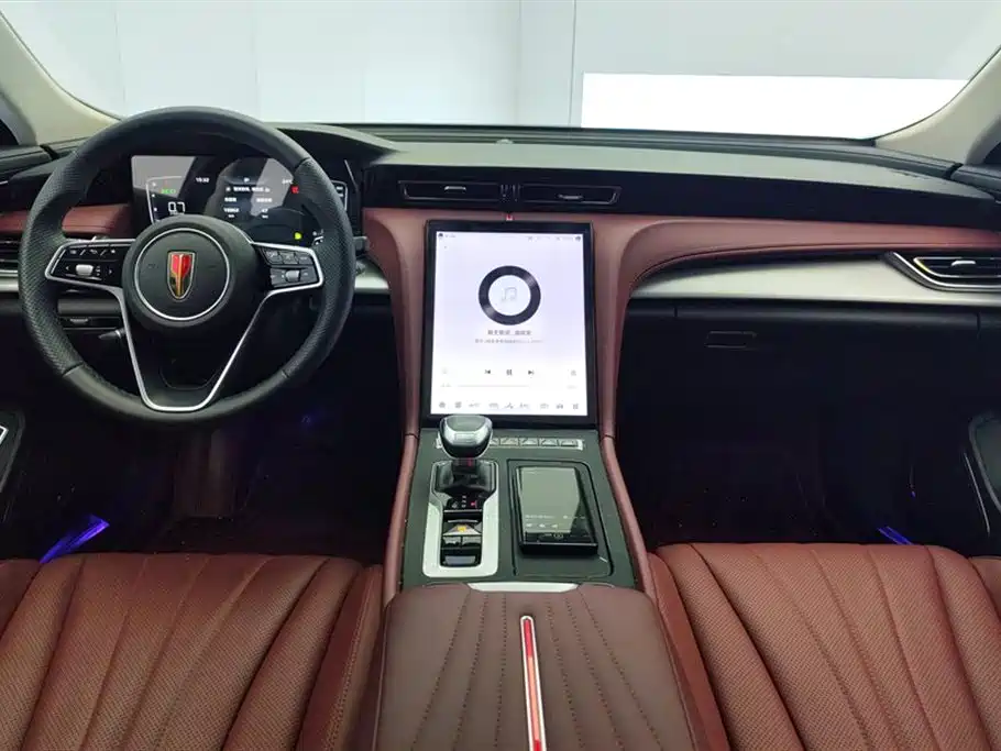Hongqi H5 2024 1.5T DCT Zhilian Qiyun Edition купить на сайте DeffCars