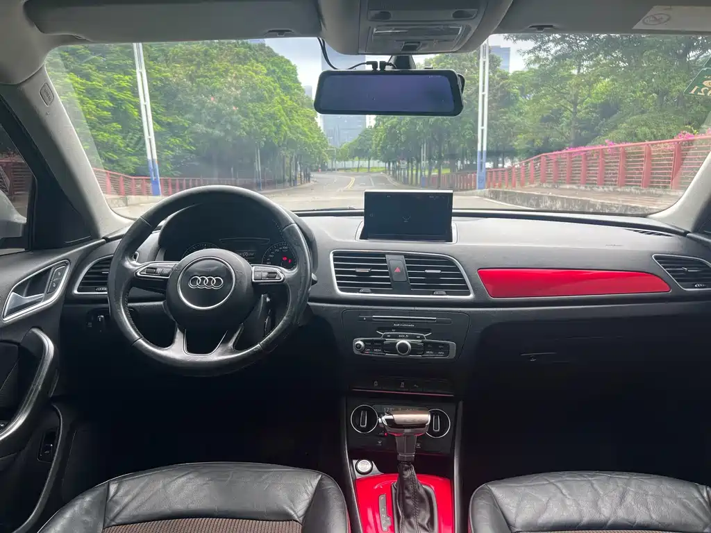 Audi Q3 2017 30 TFSI Fashion купить на сайте DeffCars