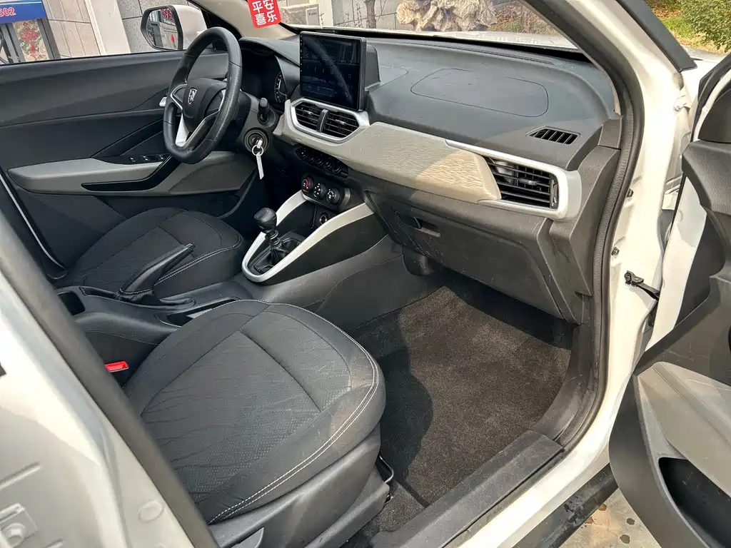 Baojun 510 2021 1.5L manual version купить на сайте DeffCars