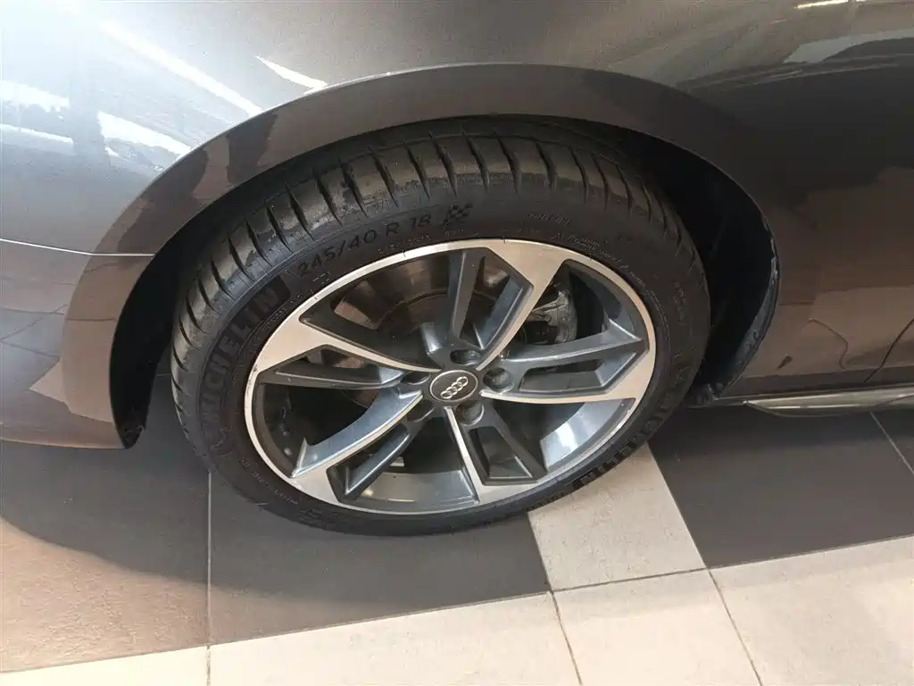 Audi A4L 2020 40 TFSI Fashionable and Dynamic купить на сайте DeffCars