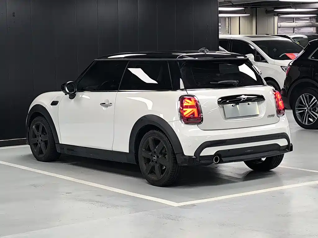 MINI 2023 facelift 1.5T COOPER artist купить на сайте DeffCars