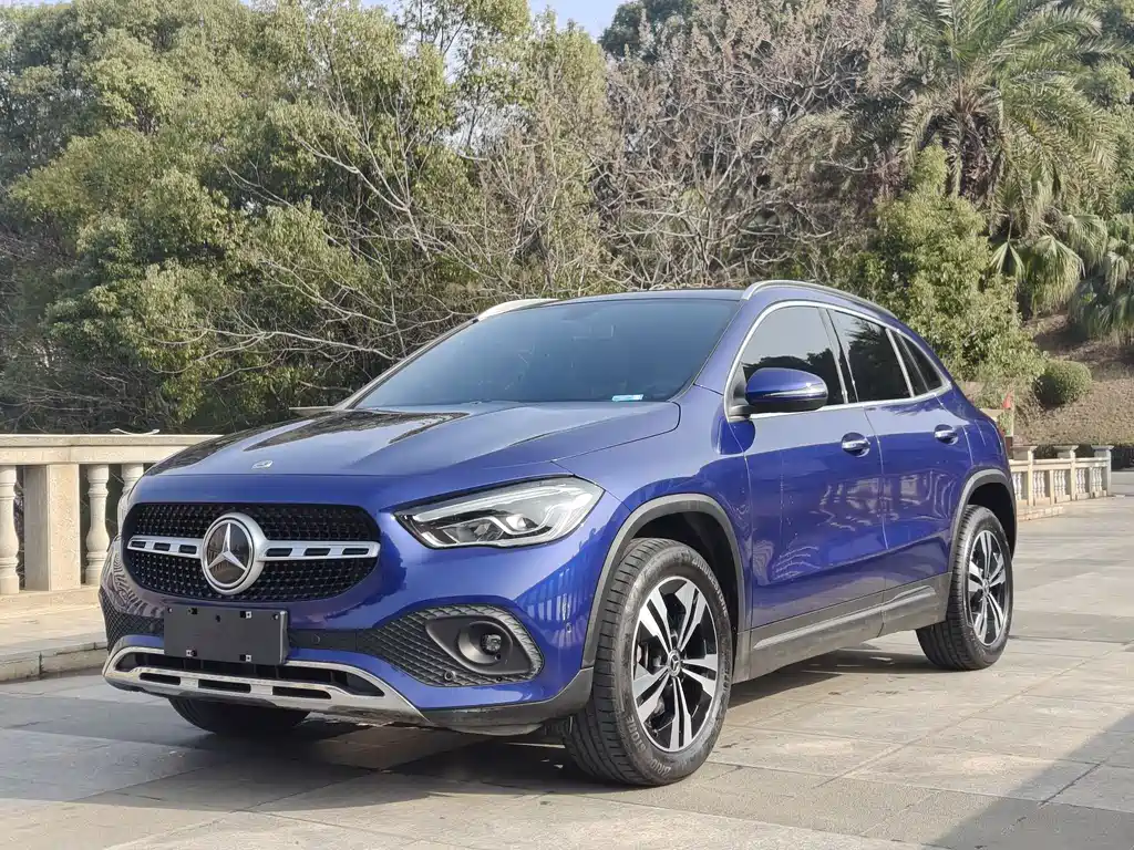 Mercedes-Benz GLA 2020 GLA 200 купить на сайте DeffCars