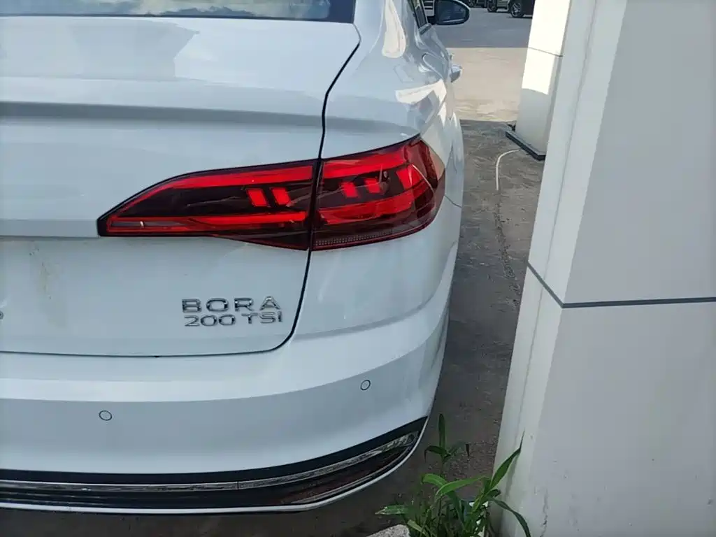 Bora 2025 model 200TSI DSG Yuexing PRO version купить на сайте DeffCars