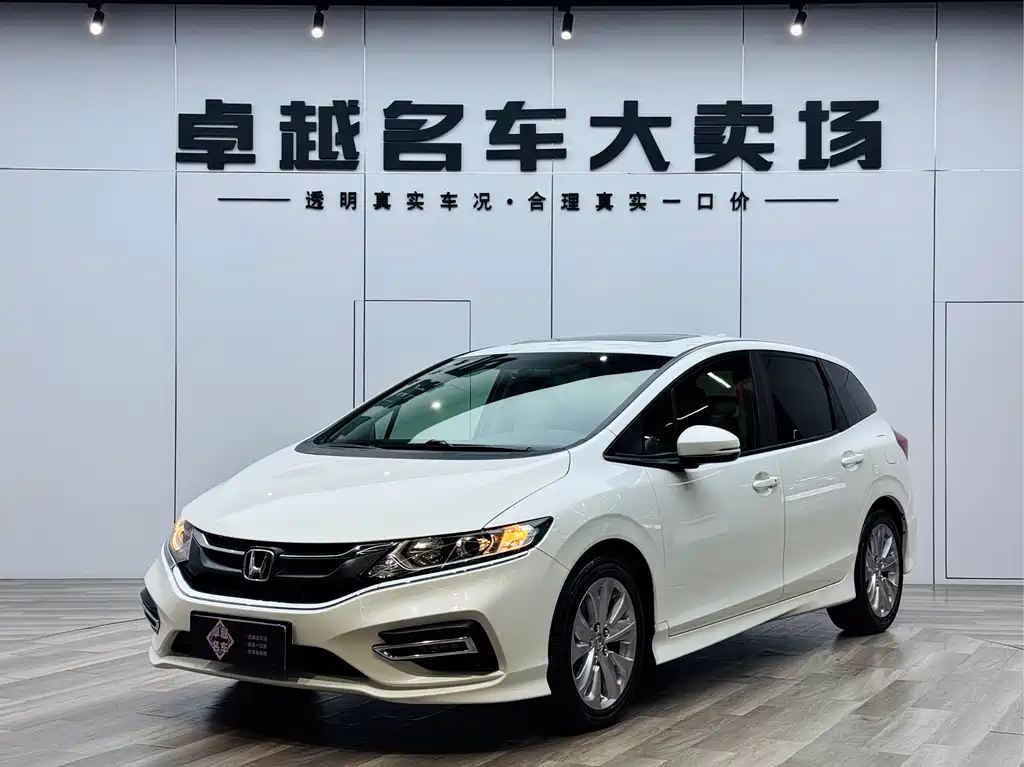 Jade 2017 1.8L automatic comfort version 5 seats купить на сайте DeffCars