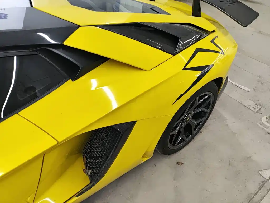 Aventador 2011 LP 700-4 купить на сайте DeffCars