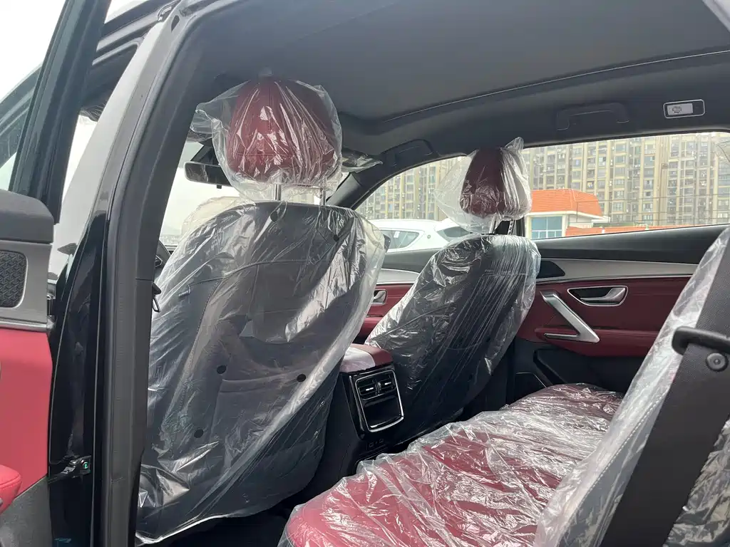 Jietu X70 PLUS 2025 Champion Edition 1.5T DCT Champion PRO 7 seats купить на сайте DeffCars