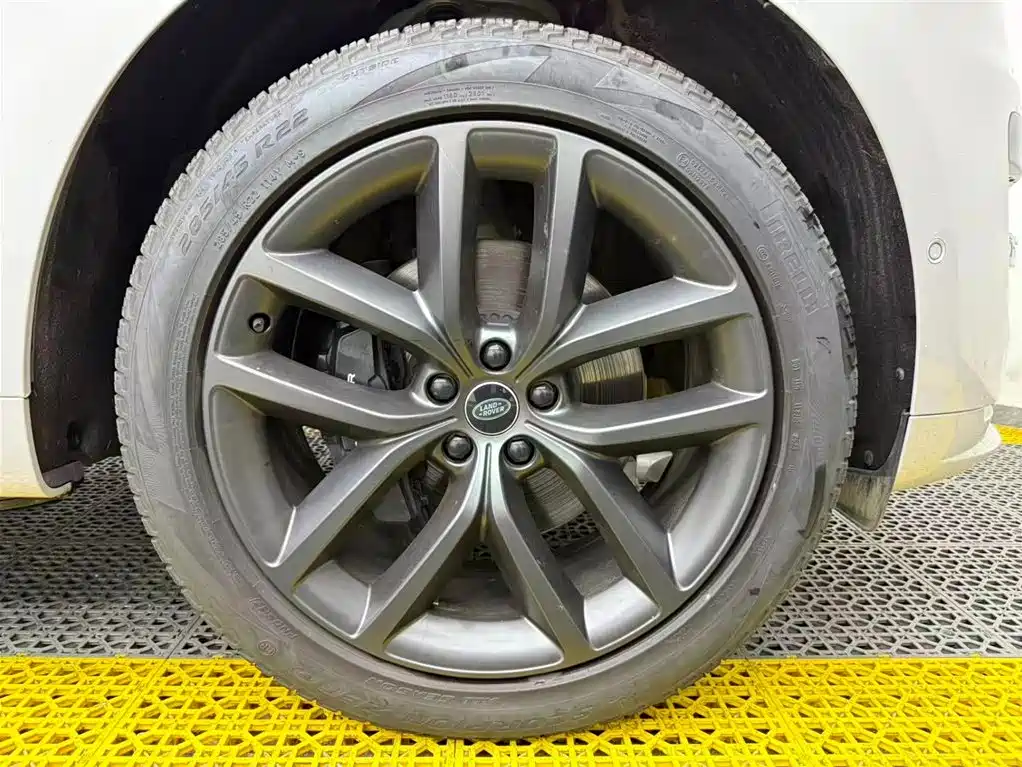 Range Rover Sport 2024 400PS Dynamic HSE купить на сайте DeffCars