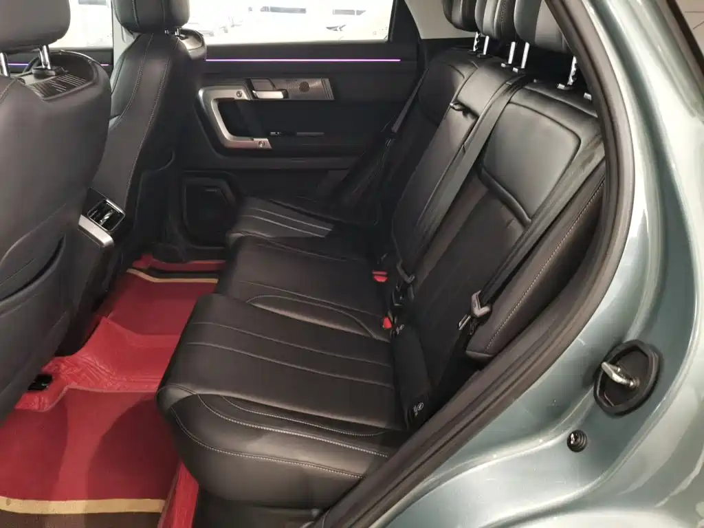 Explore 06 2023 urban version 1.6T two-wheel drive luxury купить на сайте DeffCars