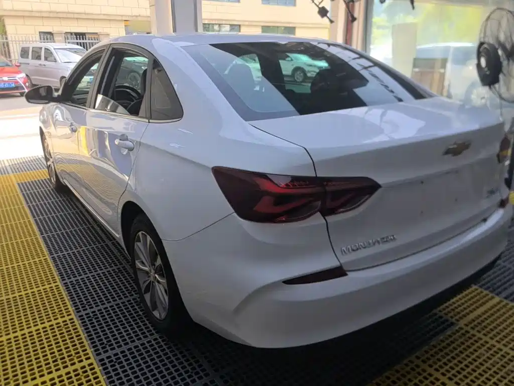 Monza 2022 320 Automatic Delight Skylight Edition купить на сайте DeffCars