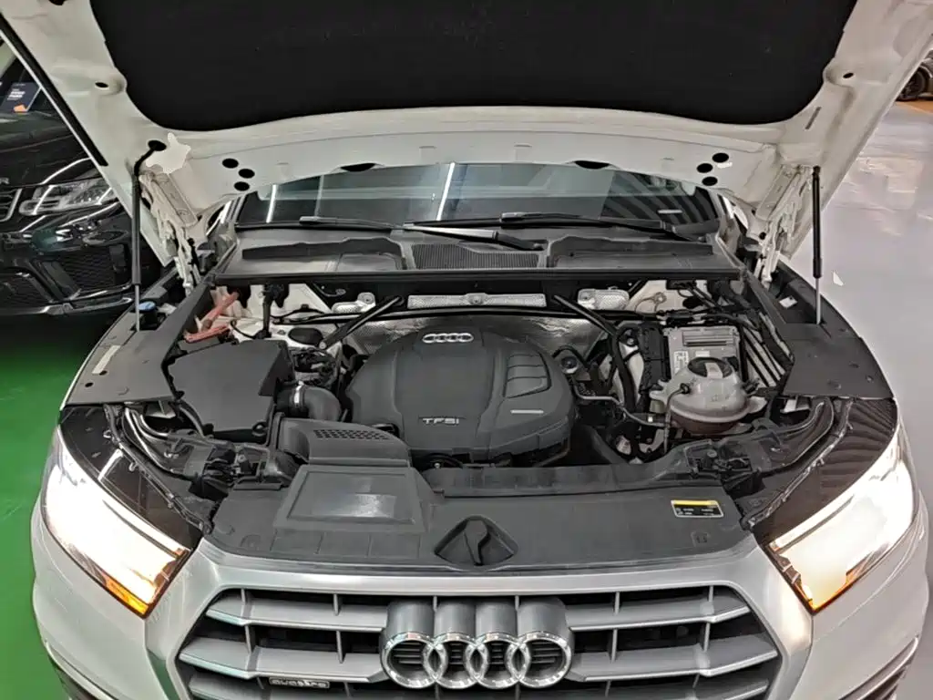 Audi Q5L 2020 40 TFSI Honorable and Enterprising купить на сайте DeffCars