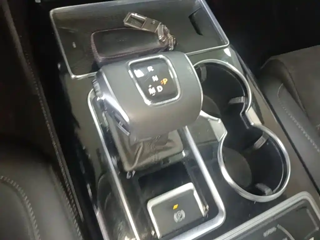 Hongqi HS7 2022 3.0T automatic four-wheel drive smart connected flagship version, five seats купить на сайте DeffCars