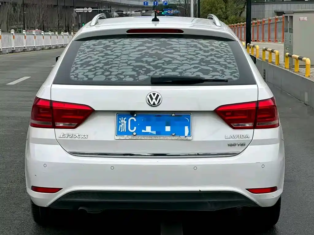 Langxing 2017 180TSI DSG Comfort Edition купить на сайте DeffCars