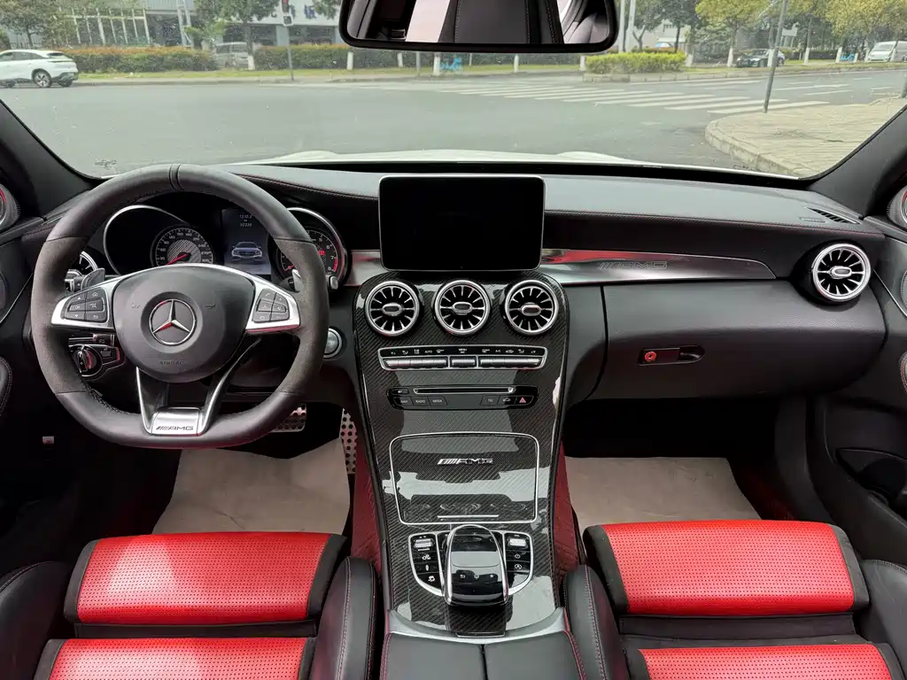 Mercedes-Benz C-Class AMG 2015 AMG C 63 купить на сайте DeffCars