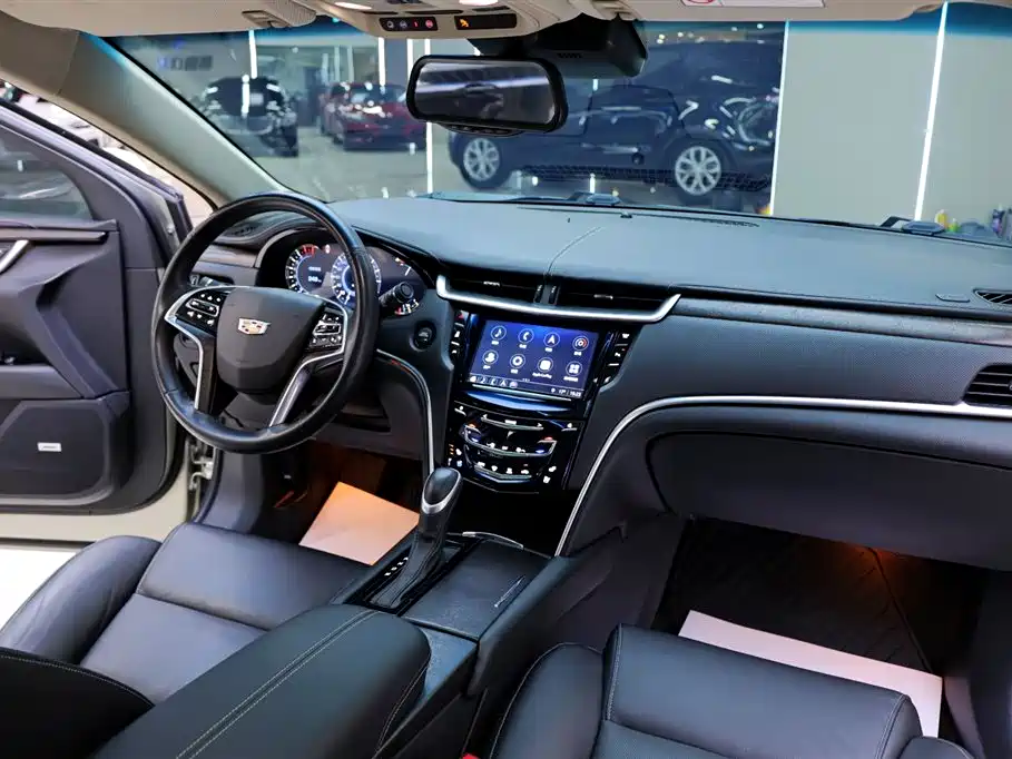 Cadillac XTS 2018 28T luxury model купить на сайте DeffCars