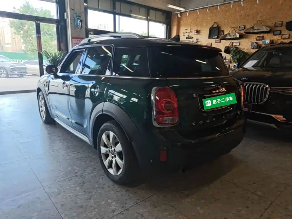 MINI COUNTRYMAN 2018 1.5T COOPER ALL4 Classic купить на сайте DeffCars
