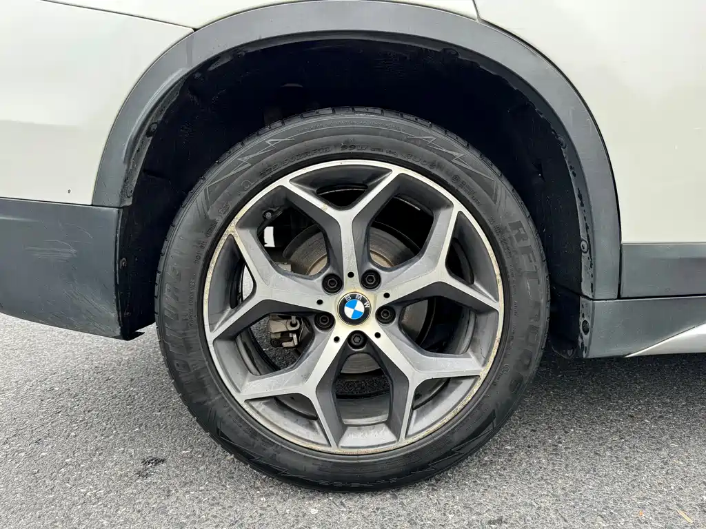 BMW X1 2018 sDrive18Li Exclusive Model купить на сайте DeffCars