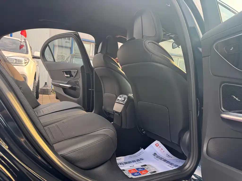 Mercedes-Benz C-Class 2023 C 260 L Sports Edition купить на сайте DeffCars