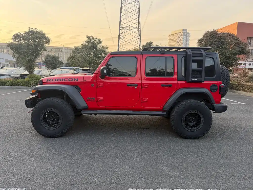 Wrangler 2021 2.0T Robin Hood Four-Door Edition купить на сайте DeffCars