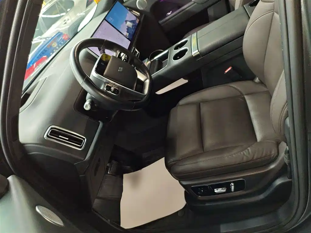 Ideal L8 2023 Pro купить на сайте DeffCars