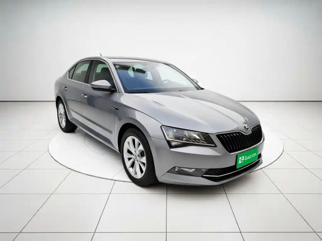 Superb 2018 TSI330 DSG Comfort Edition National V купить на сайте DeffCars
