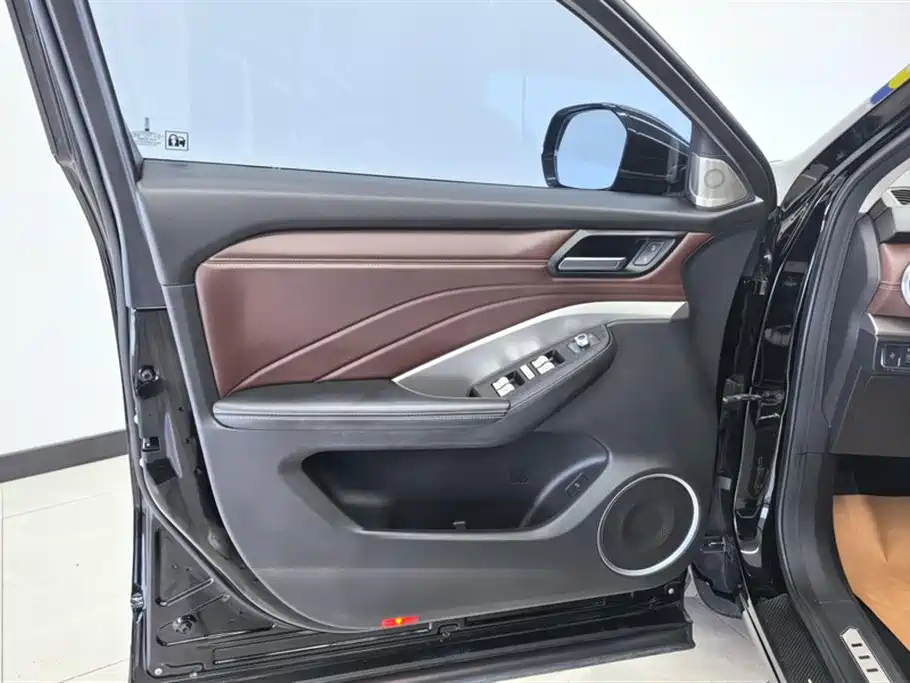Weipai VV6 2021 2.0T 2WD Intelligent Protection+ купить на сайте DeffCars