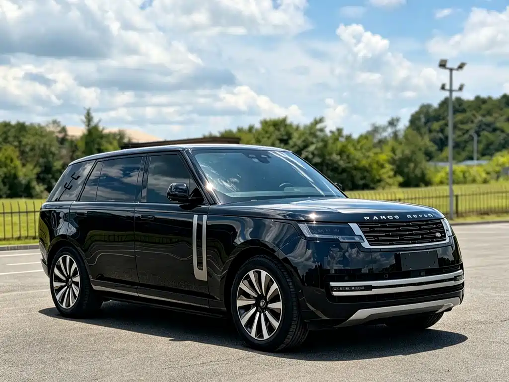 Range Rover 2024 3.0 L6 400PS Extended Edition купить на сайте DeffCars