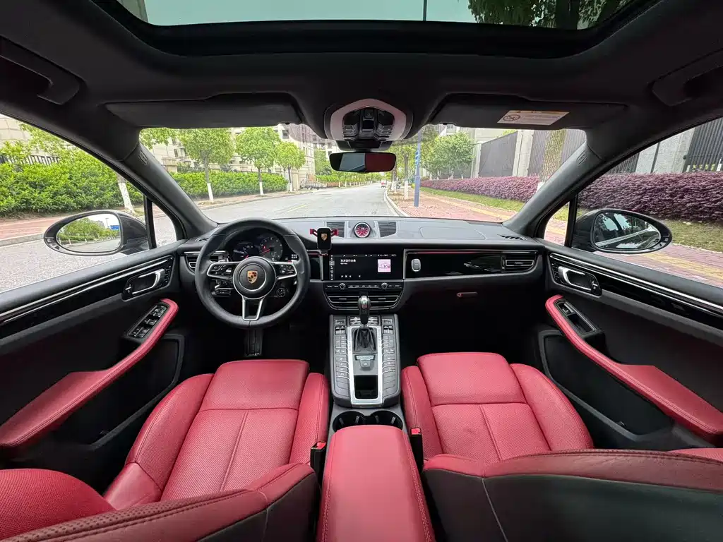 Macan 2021 Macan S 3.0T купить на сайте DeffCars