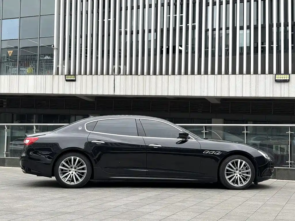 President 2018 3.0T Standard Edition купить на сайте DeffCars