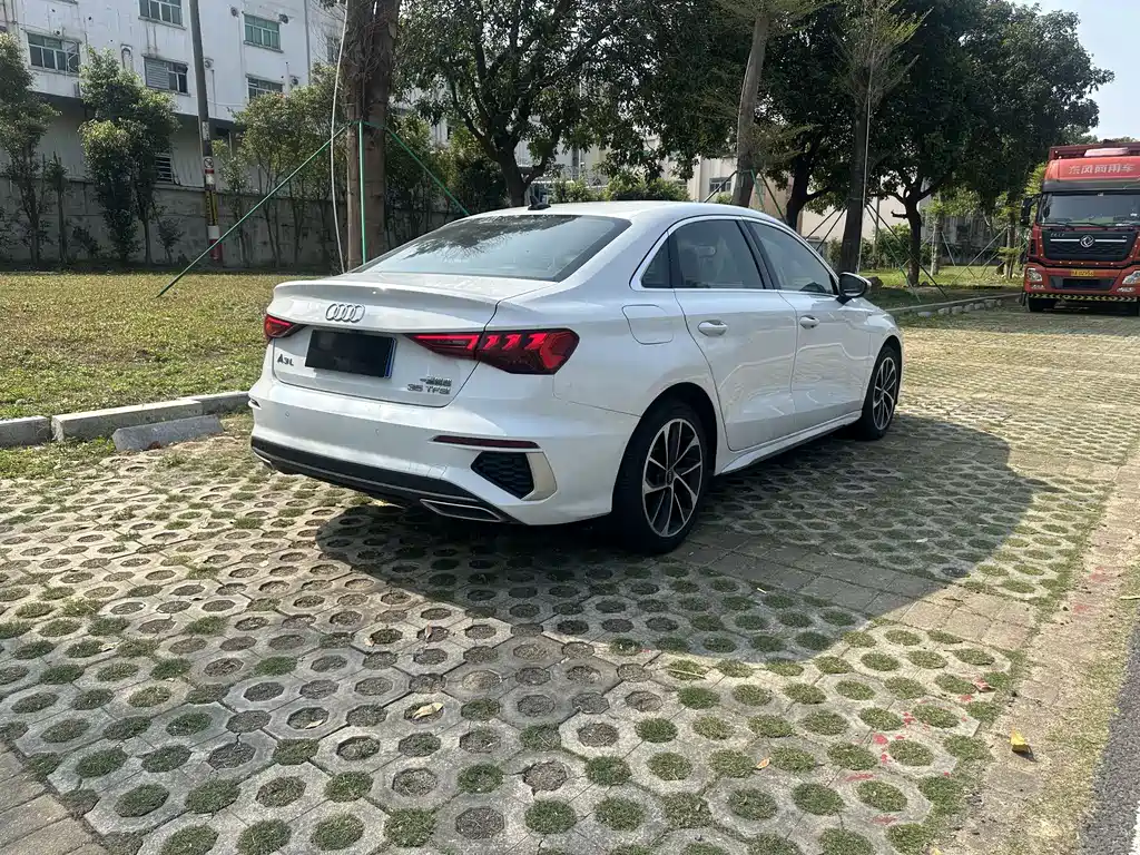 Audi A3 2023 A3L Limousine 35 TFSI aggressive and sporty купить на сайте DeffCars