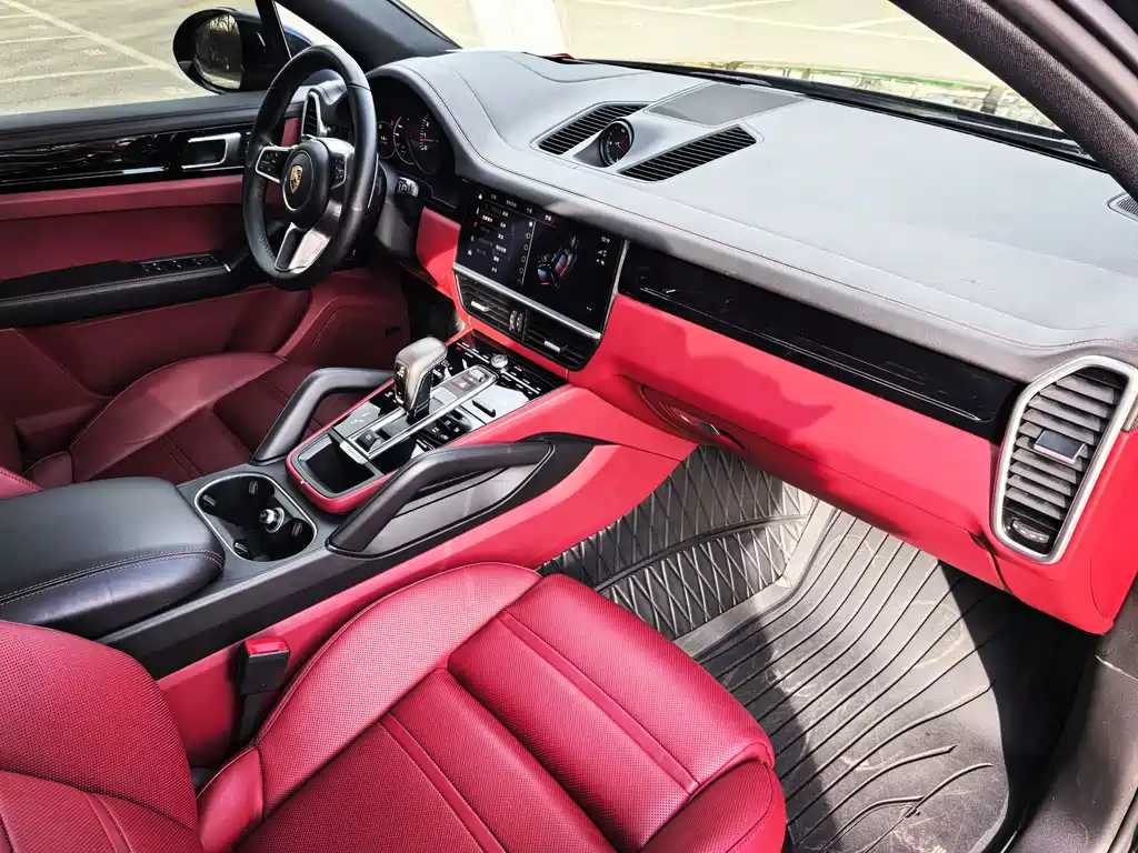 Cayenne 2023 Cayenne 3.0T Platinum Edition купить на сайте DeffCars