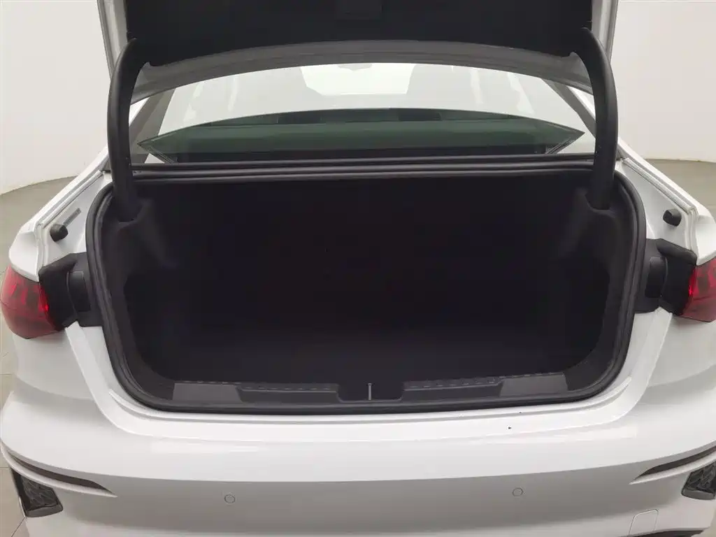 Audi A3 2021 A3L Limousine 35 TFSI aggressive and sporty купить на сайте DeffCars