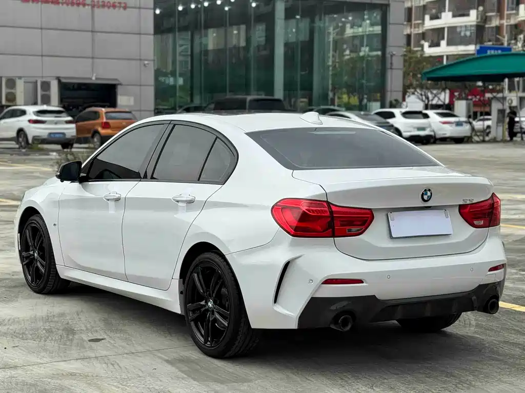 BMW 1 Series 2021 125i M Sports Night Edition купить на сайте DeffCars