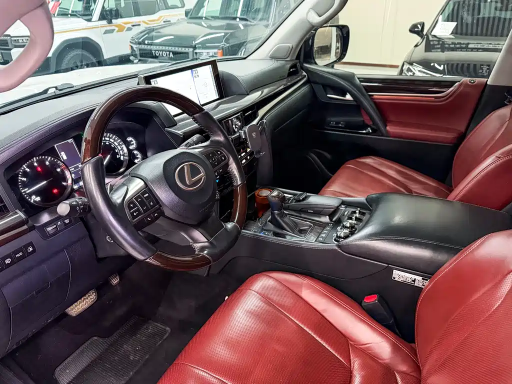 Lexus LX 2019 570 Premium Luxury Edition купить на сайте DeffCars