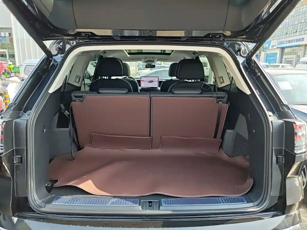 Lanjing 2026 450TSI four-wheel drive supreme 6 seats купить на сайте DeffCars
