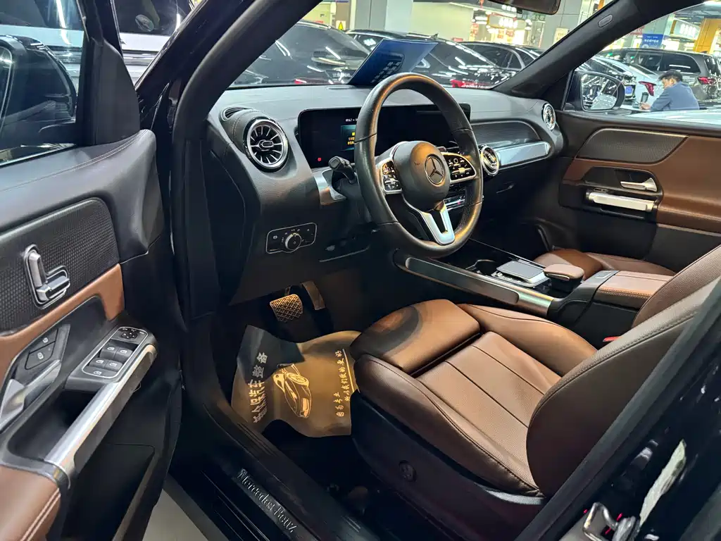 Mercedes-Benz GLB 2022 GLB 200 Fashion Model купить на сайте DeffCars